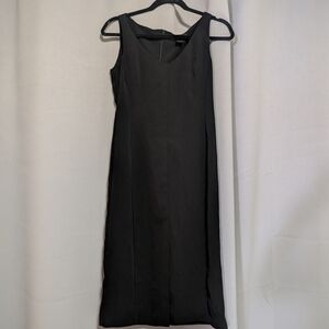Elegant Black Sleeveless Dress